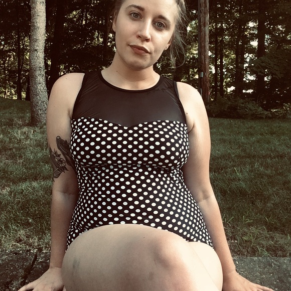 Meet your Posher, Kourtney - Picture 6 of 7